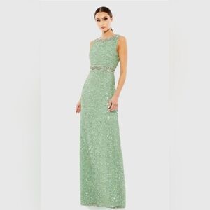 Mac Duggal Dress  NWT #10839  Size 14